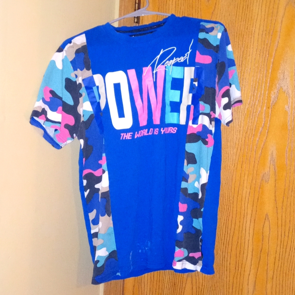 "Power Respect THE WORLD IS YOURS" blue/black/pink camouflage short sleeve shirt